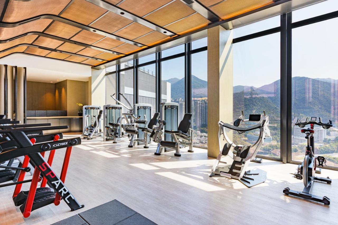 Alva Hotel By Royal Hong Kong Exterior foto The gym at The Mira